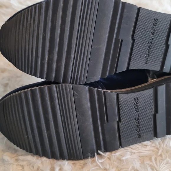 Michael Kors Allie Velvet Sneaker - Picture 6 of 9